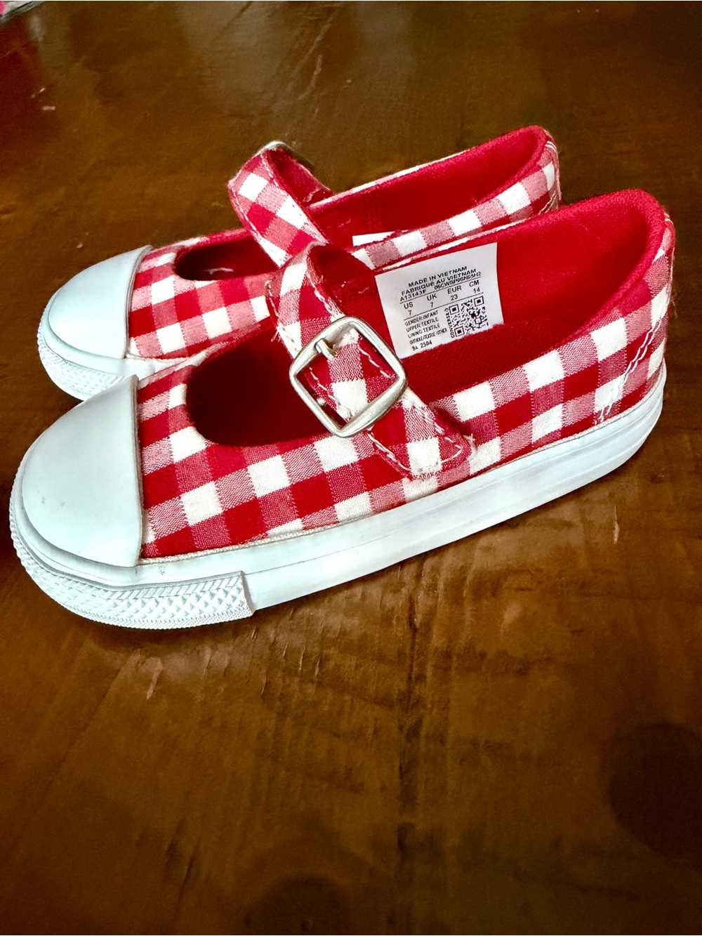 Brand New Converse Toddler Girl Red and White Gingham Mary Jane Shoes